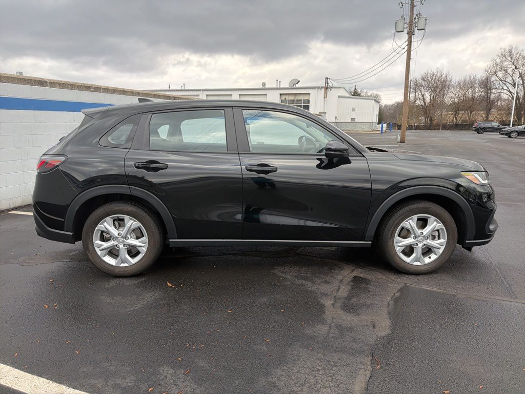 Thumbnail: 2024 Honda HR-V - 6