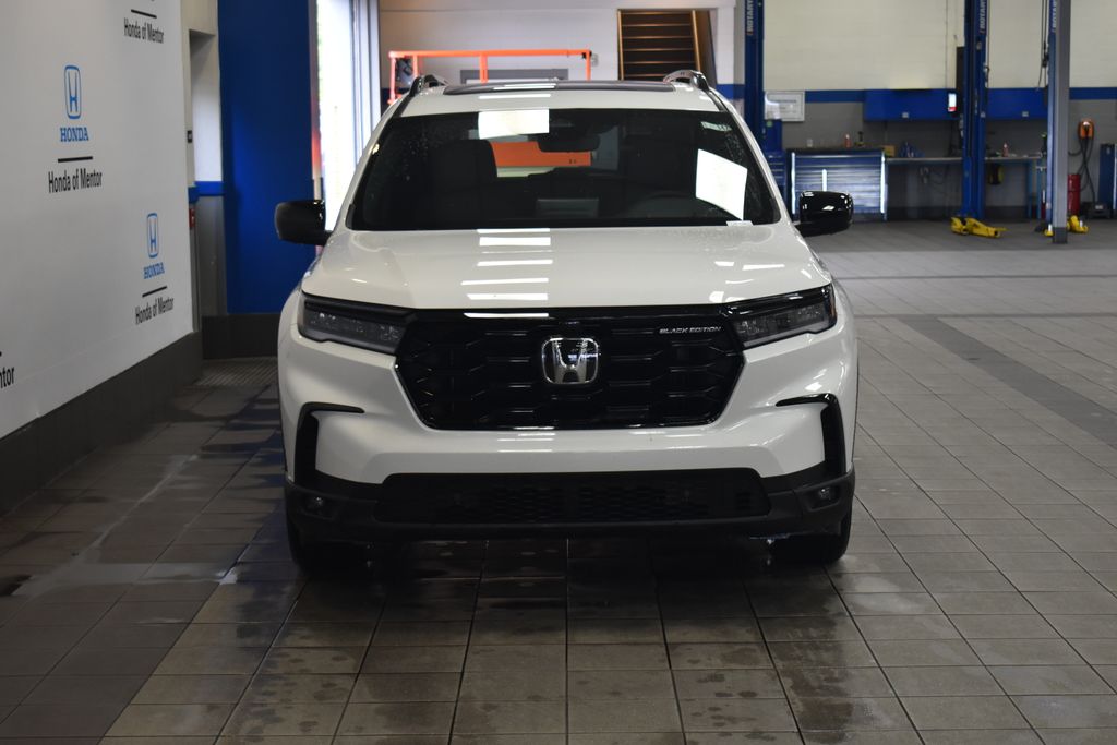 Thumbnail: 2025 Honda Pilot - 2