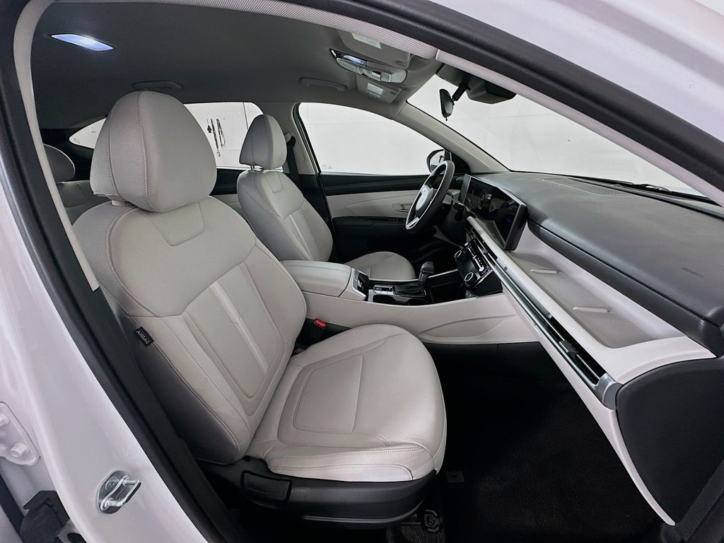 Thumbnail: 2025 Hyundai Tucson - 27