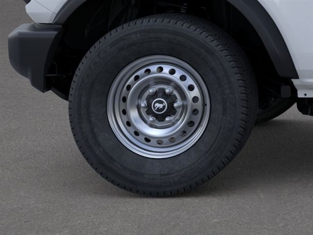 2026 Ford Bronco Base White at Legacy Ford