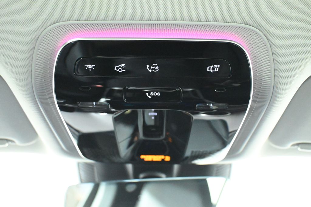 Thumbnail: 2025 Mercedes-Benz C-Class - 20