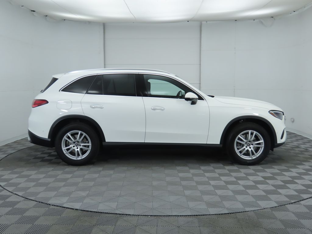 2024 Mercedes-Benz GLC 300 4