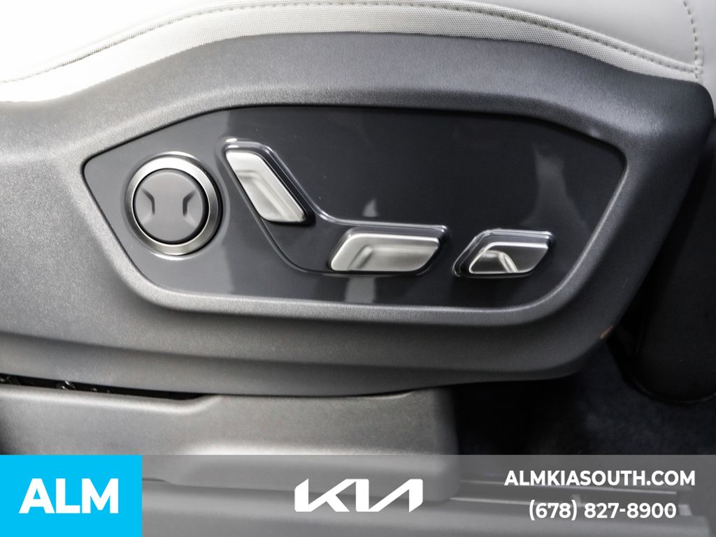 2024 Kia EV9 GT-Line photo 40