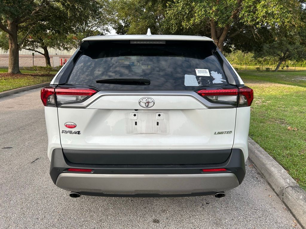 2024 Toyota RAV4 Limited 4