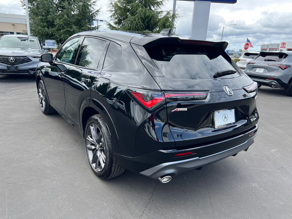 Thumbnail: 2025 Acura ADX - 8