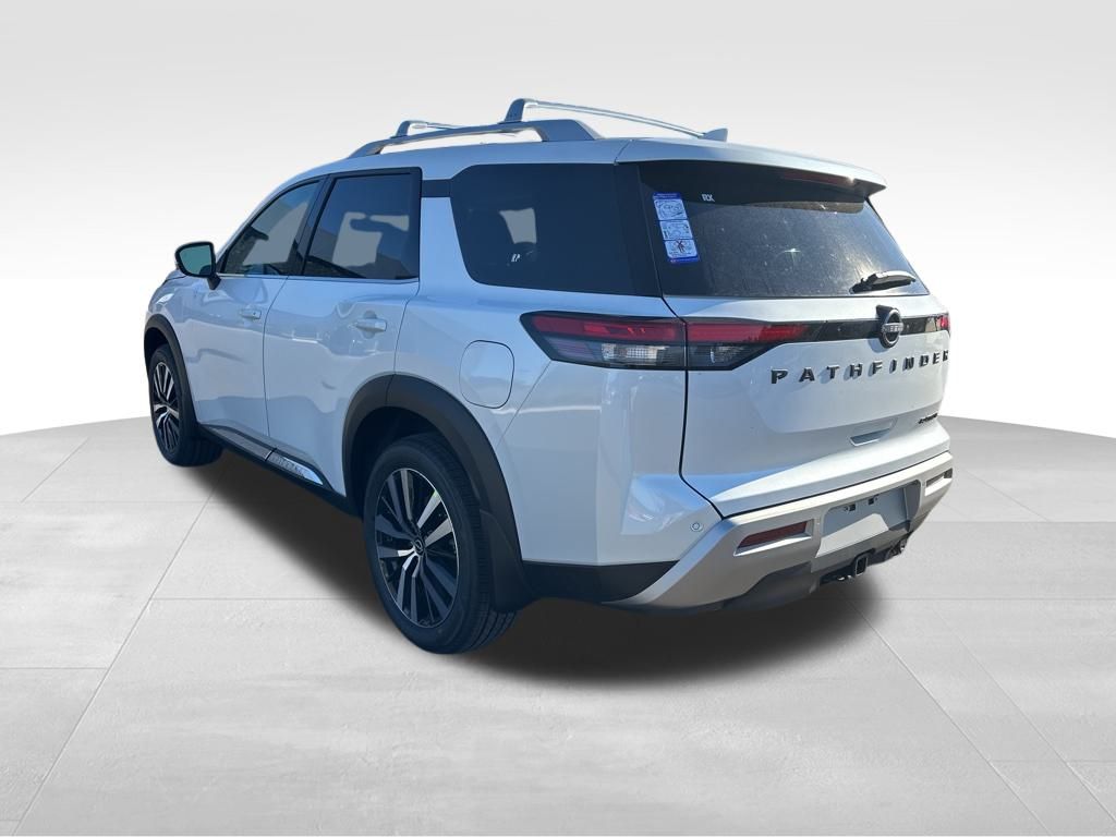 2025 Nissan Pathfinder Platinum 7