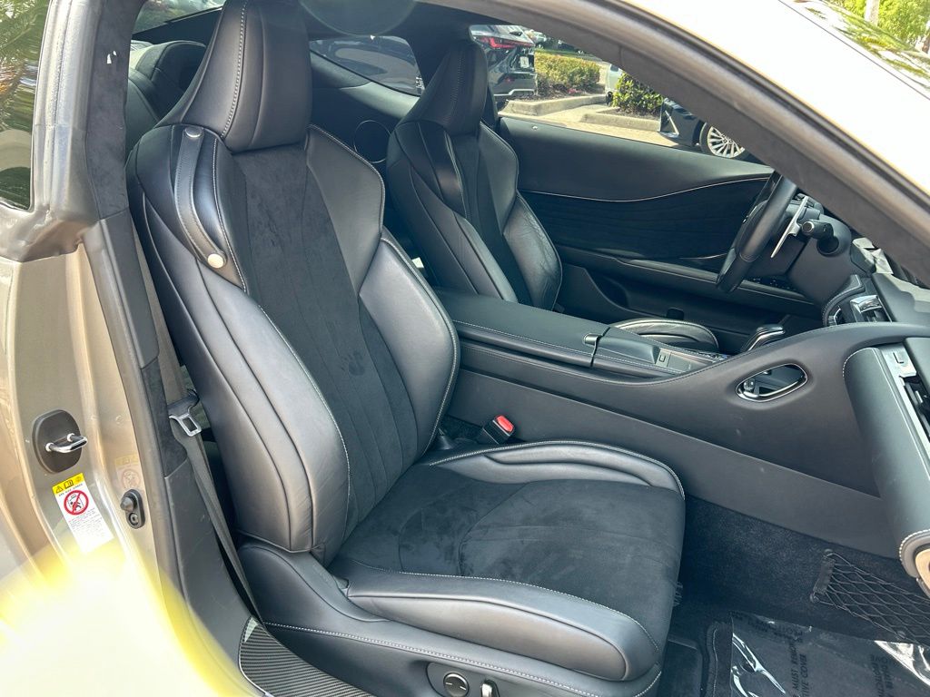 Used 2018 Silver Lexus 500 image 13