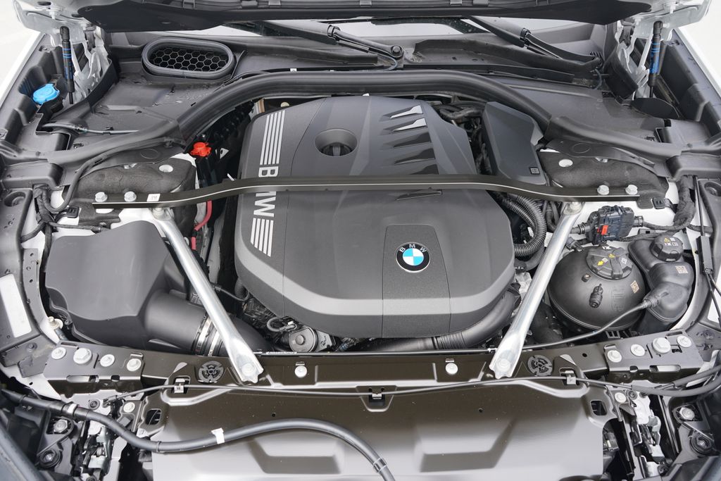 Thumbnail: 2026 BMW 7 Series - 22