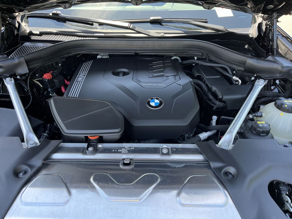 Thumbnail: 2023 BMW X4 - 27