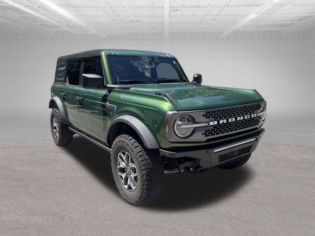 2023 Ford Bronco Badlands Green at Subaru and VW of Moon Township