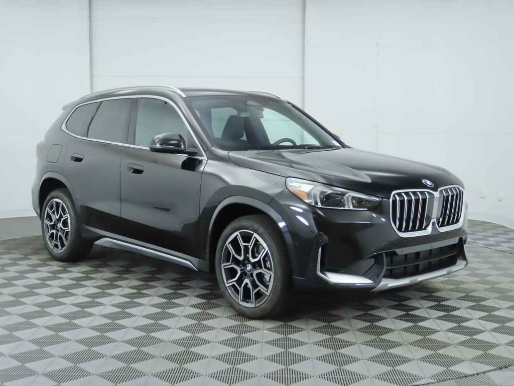 2025 BMW X1 xDrive28i 3