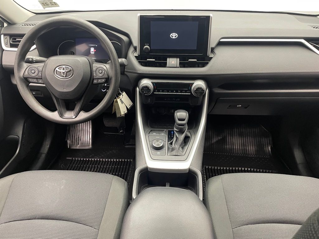 Thumbnail: 2023 Toyota RAV4 - 18