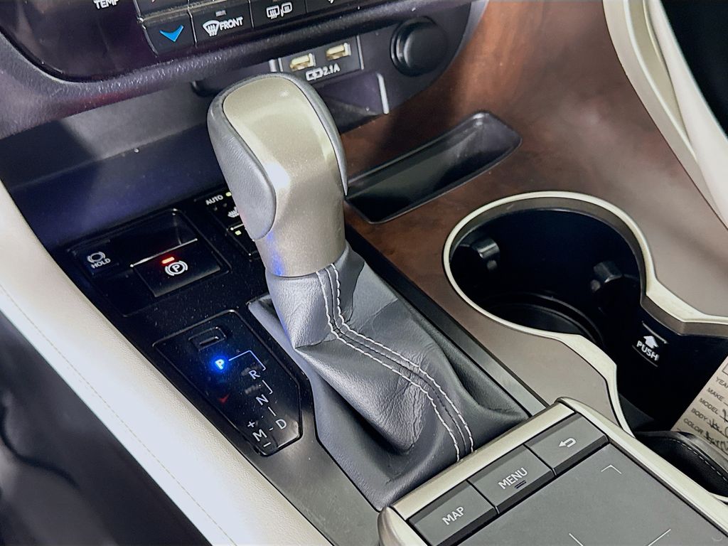 Thumbnail: 2022 Lexus RX - 17