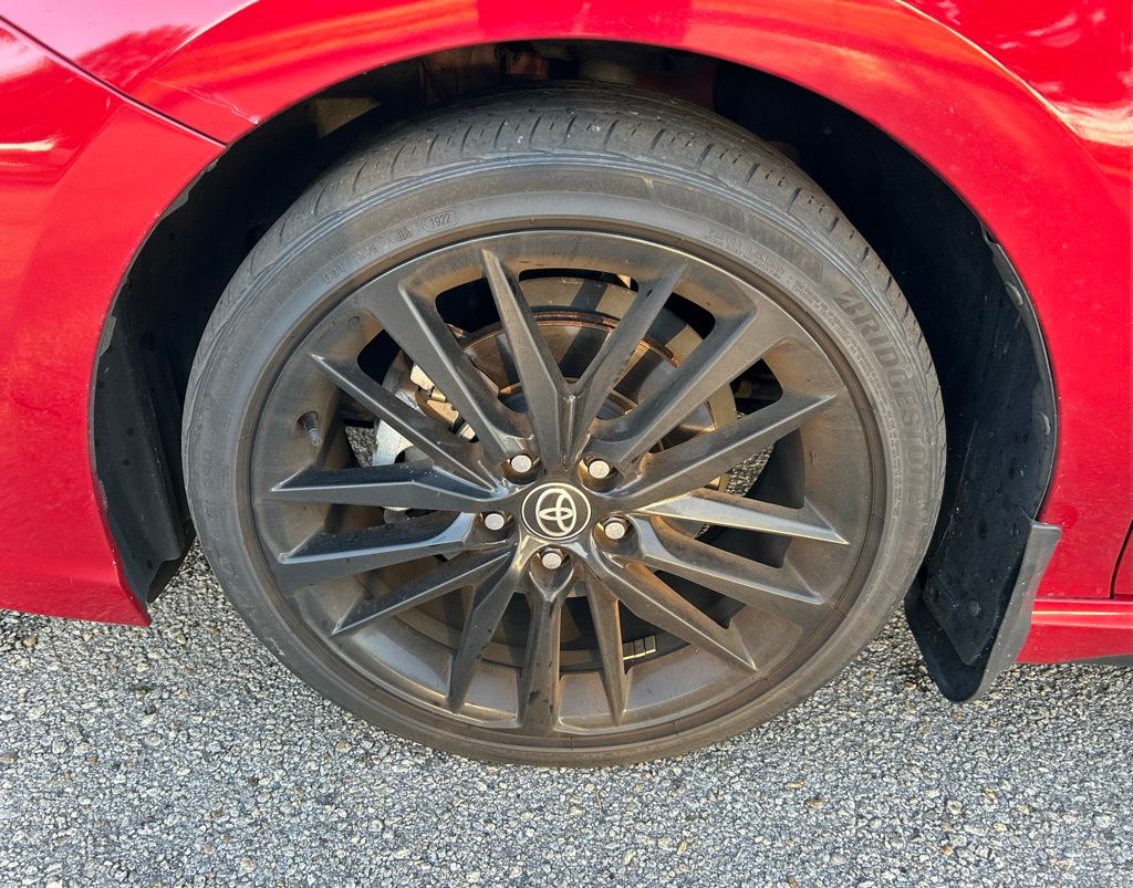 Thumbnail: 2022 Toyota Camry - 9