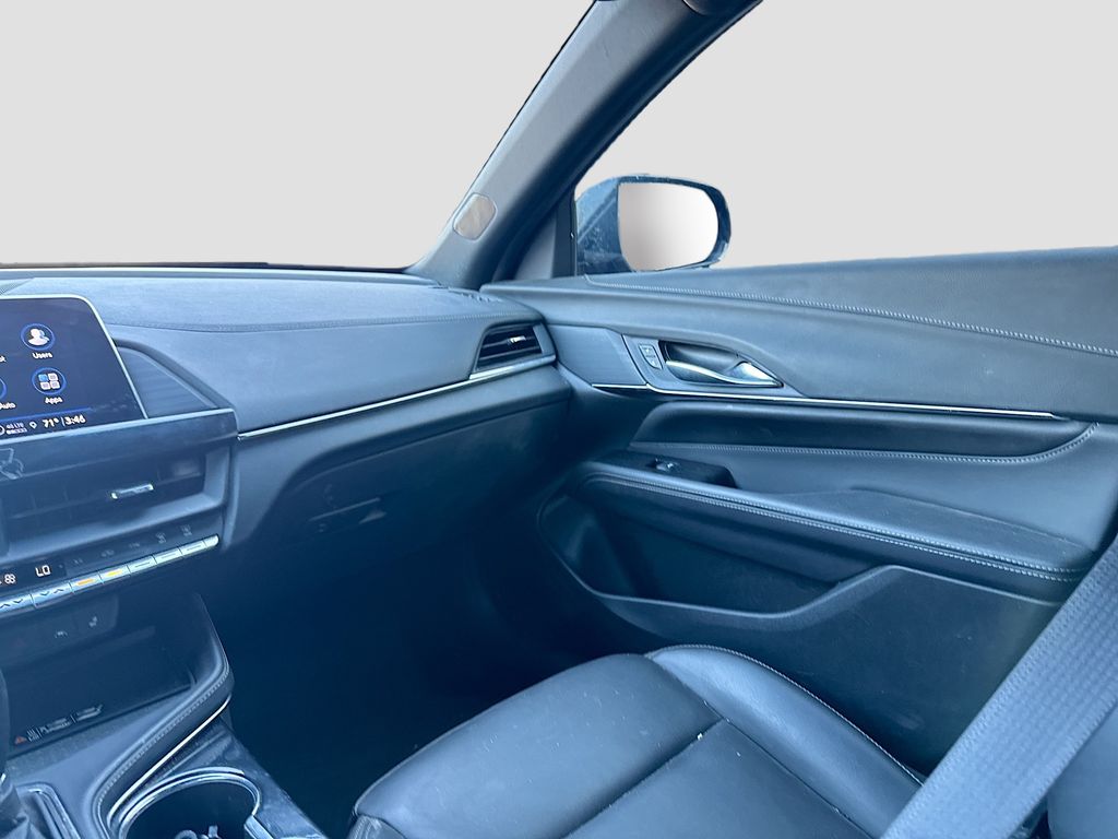 Used 2025 Black Cadillac Luxury image 22