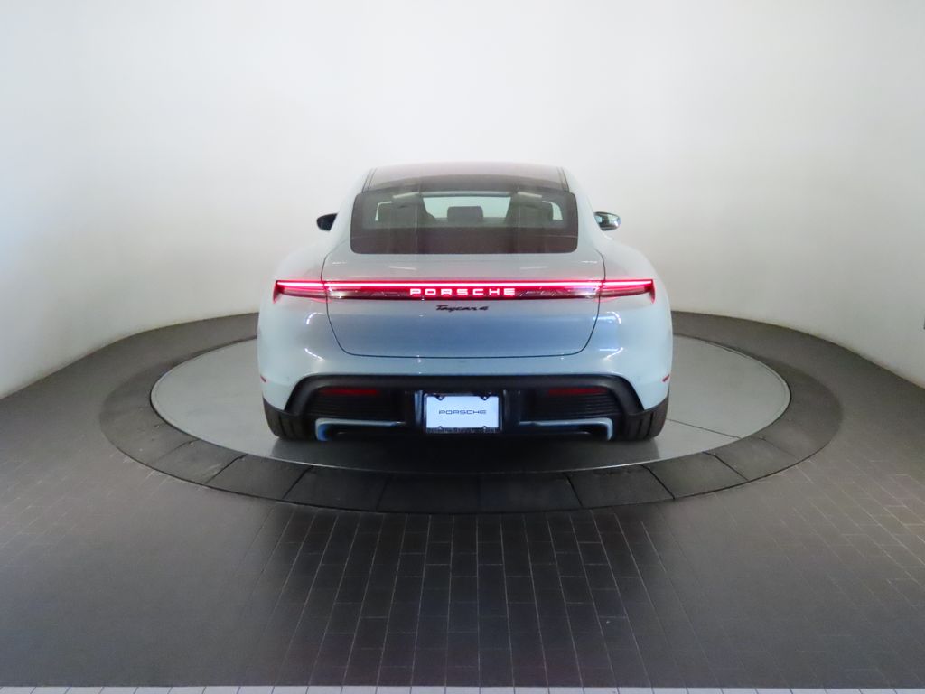 Thumbnail: 2026 Porsche Taycan - 6