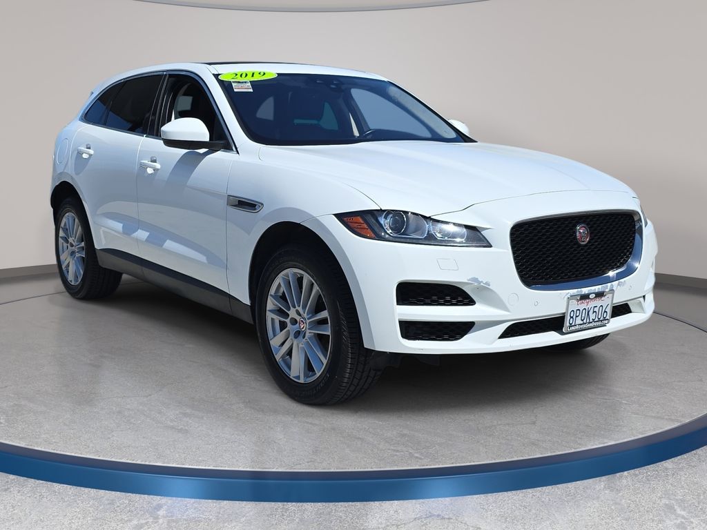 Used 2019  Jaguar 30t Prestige image 4