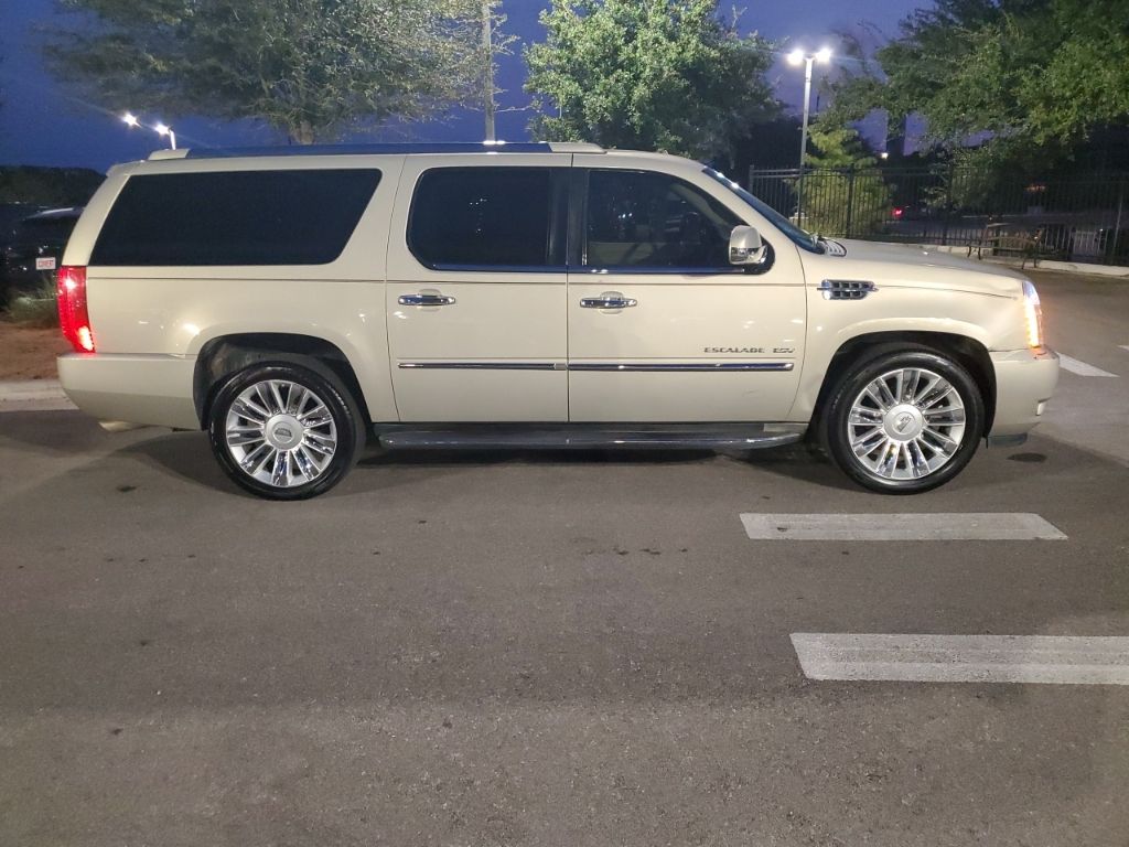 Used Car 2012 Cadillac Escalade Esv  Luxury For Sale Under $15,000 In Austin, Texas