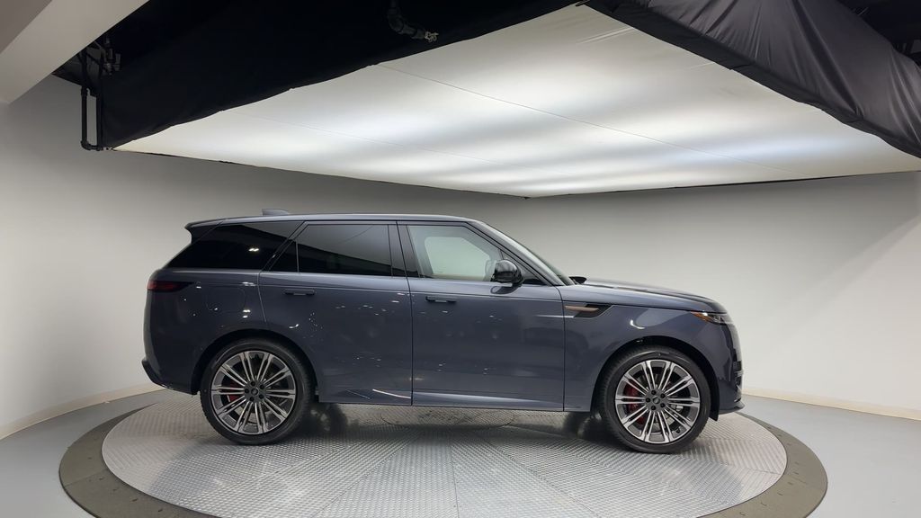 Thumbnail: 2024 Land Rover Range Rover Sport - 9