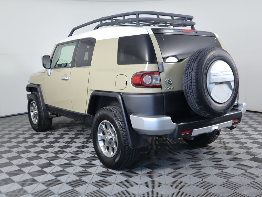 Thumbnail: 2012 Toyota FJ Cruiser - 7