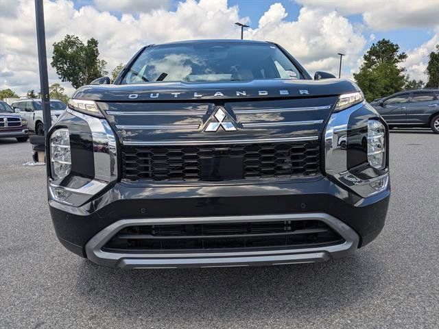 Used 2025 Mitsubishi Outlander SUV