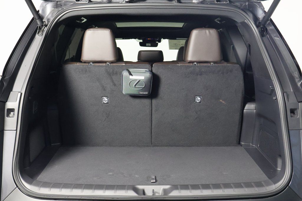 Thumbnail: 2026 Lexus TX - 9