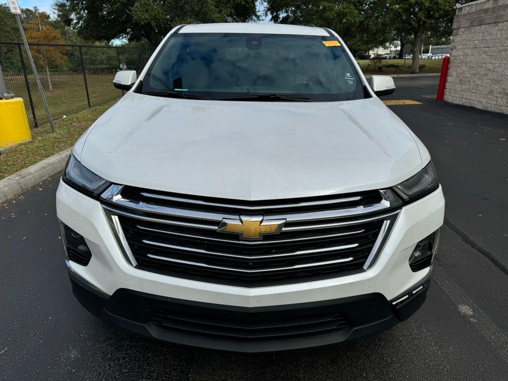 2023 Chevrolet Traverse LT 8