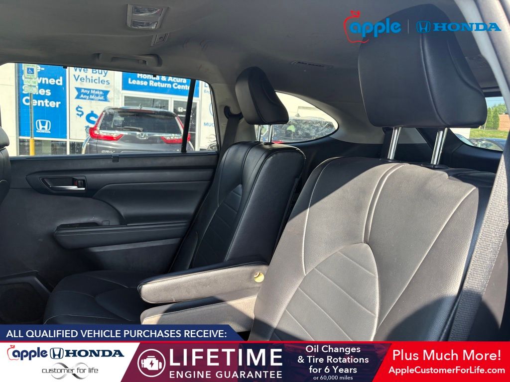 2021 Toyota Highlander XLE