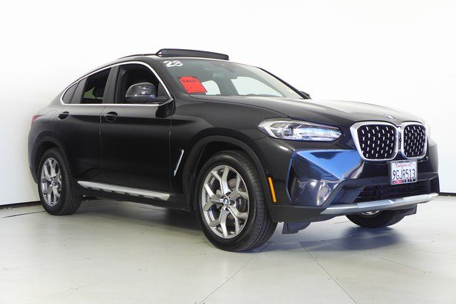 2023 BMW X4 xDrive30i 4