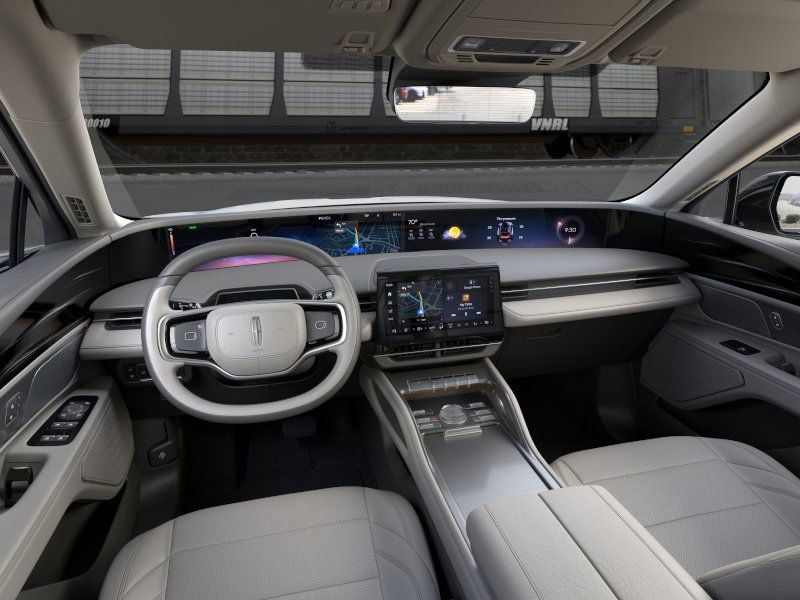 Thumbnail: 2025 Lincoln Nautilus - 9