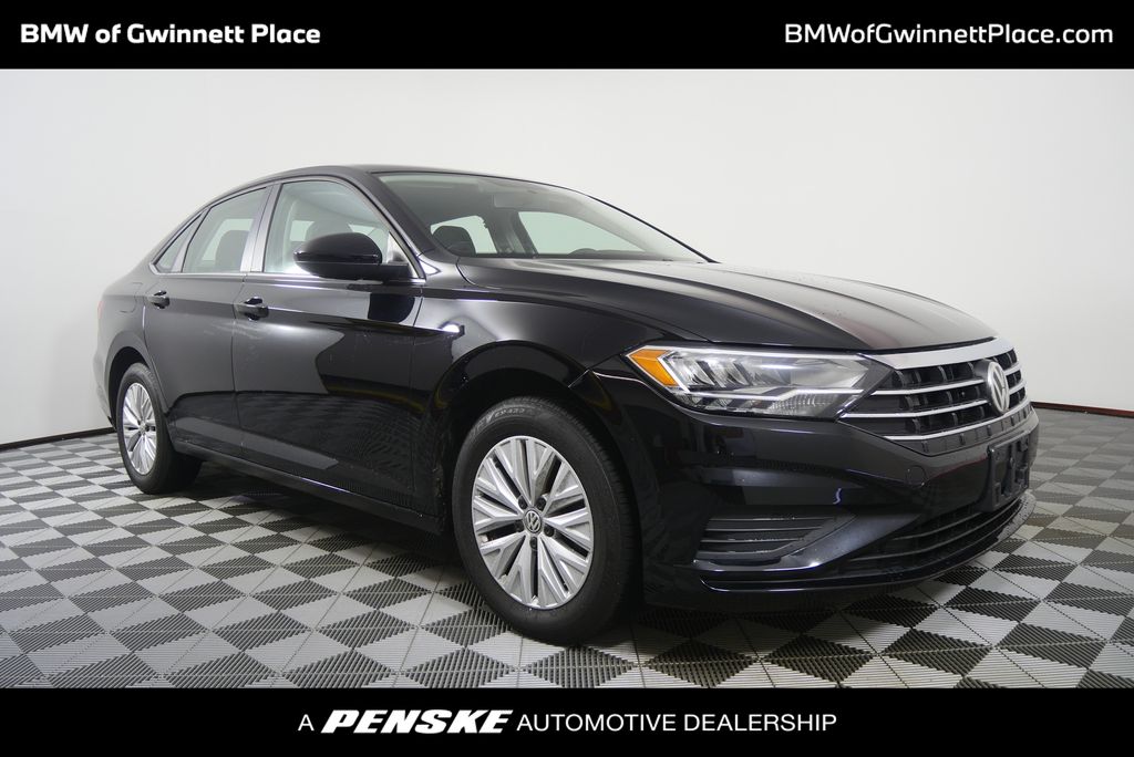 Thumbnail: 2019 Volkswagen Jetta - 1
