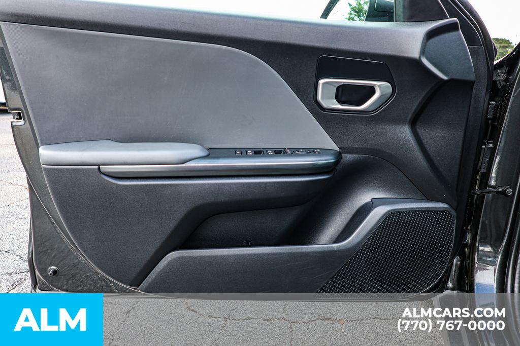 Used 2025 Gray Kia LXS image 43