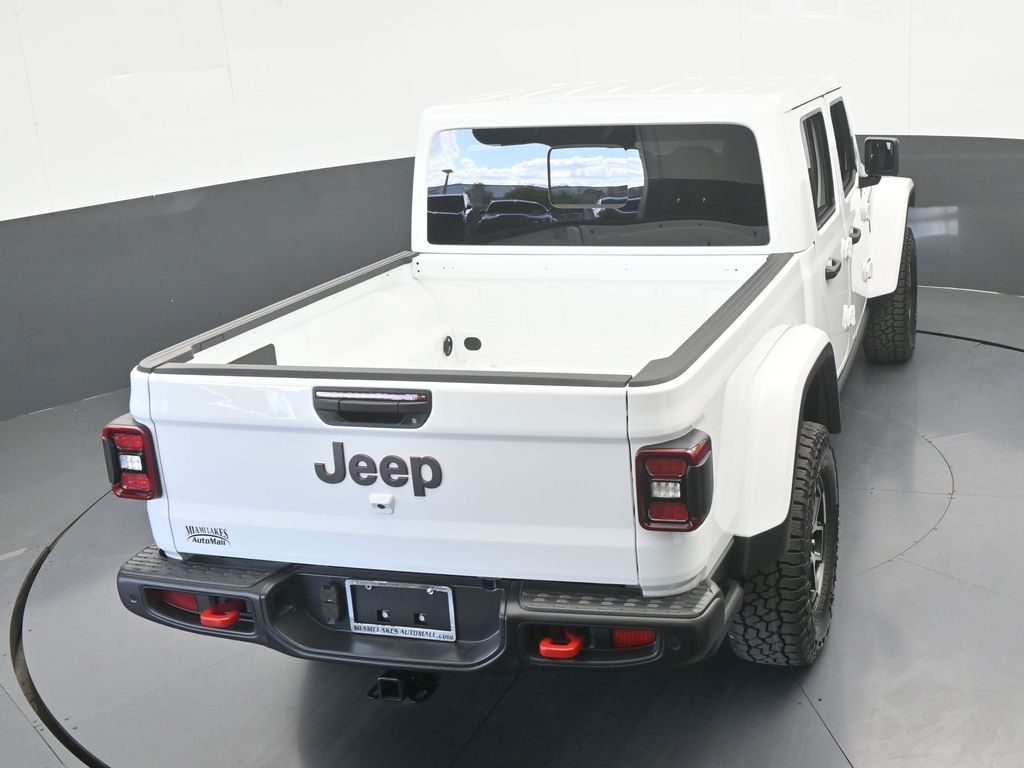 New 2026 Bright White Clearcoat Jeep Rubicon image 48
