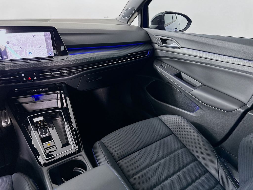 Thumbnail: 2024 Volkswagen Golf - 24