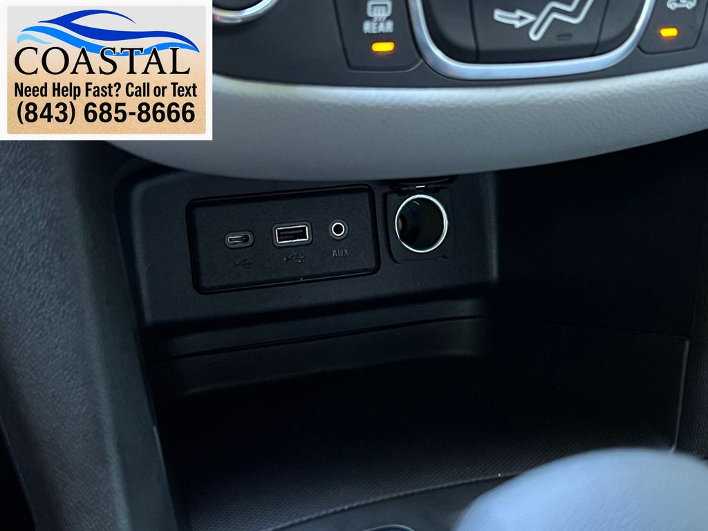 2023 Chevrolet Equinox LS White at Matthews Motors of Wilmington