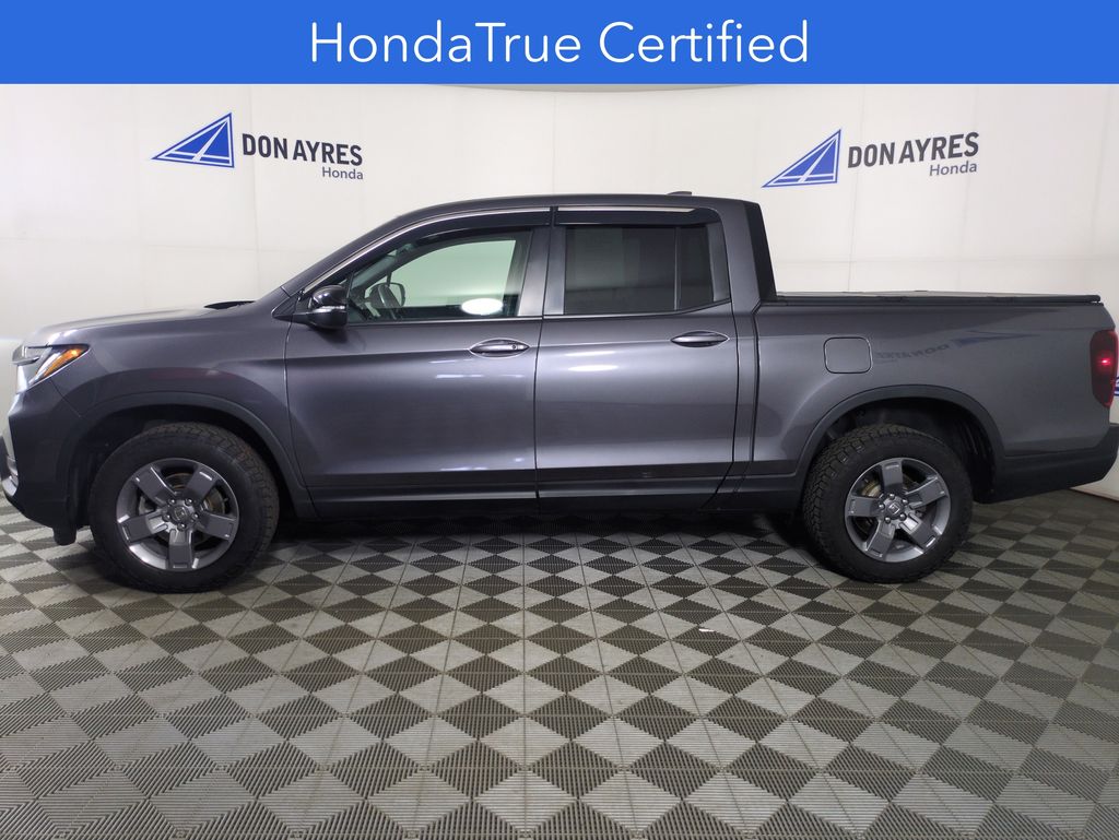 2025 Honda Ridgeline TrailSport - Photo 2