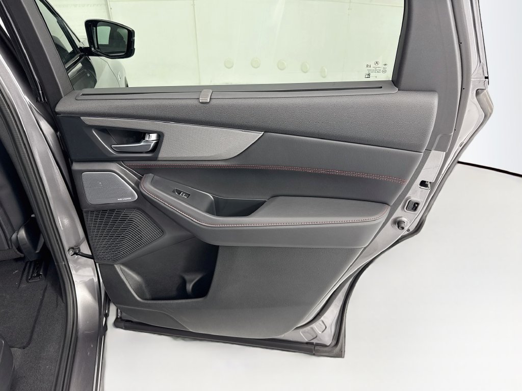 Thumbnail: 2026 Acura MDX - 26
