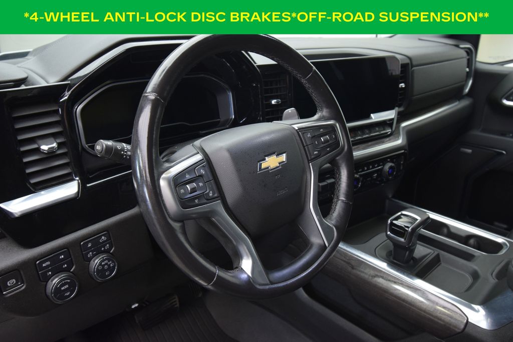 used 2022 Chevrolet Silverado 1500 car, priced at $31,500