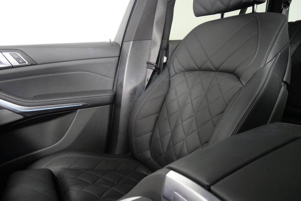 2025 BMW X5 sDrive40i 26