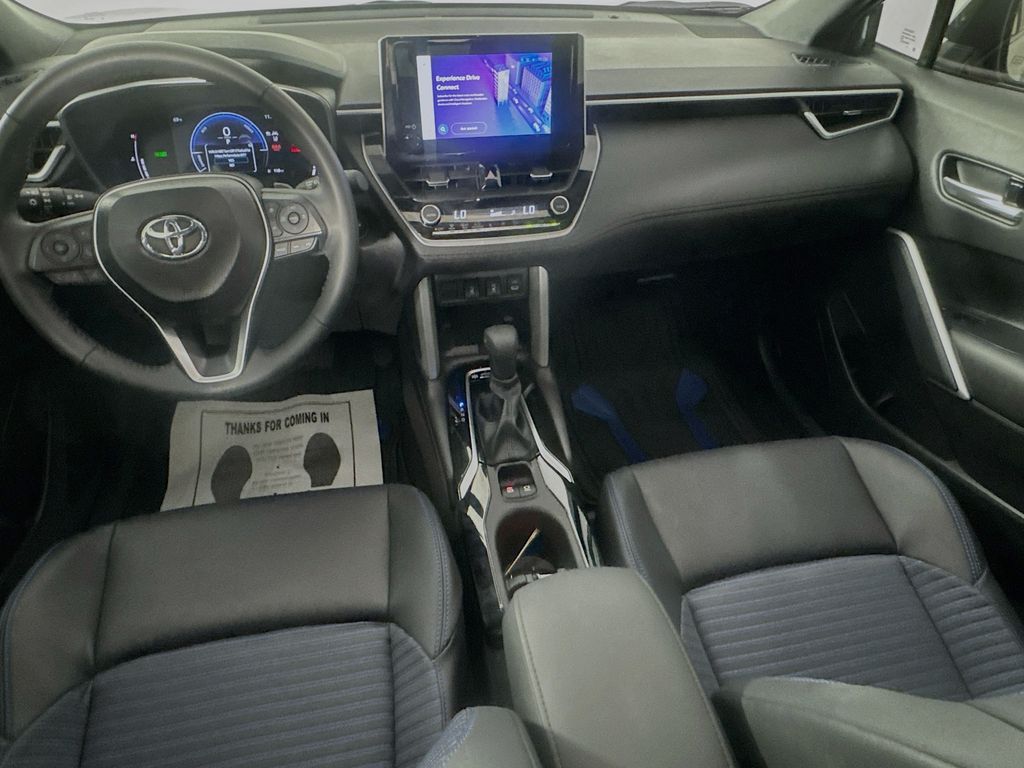 Used Car 2024 Toyota Corolla Cross  Hybrid Xse For Sale Under $35,000 In Austin, Texas