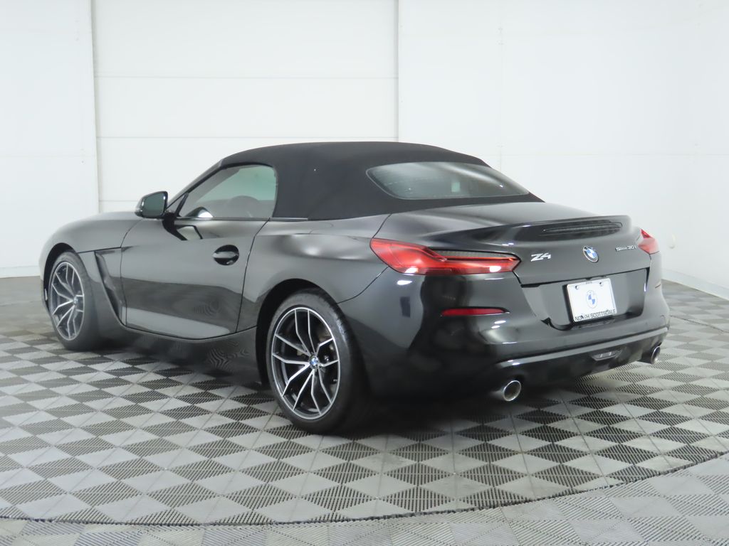 Thumbnail: 2022 BMW Z4 - 15