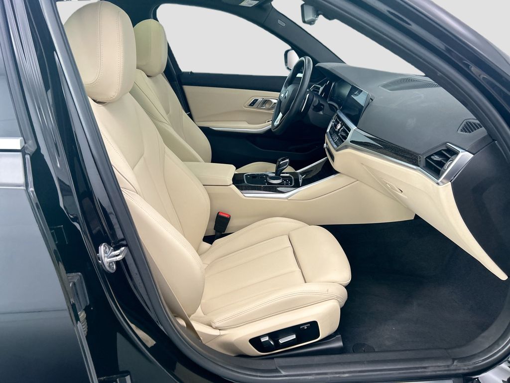 Thumbnail: 2020 BMW 3 Series - 19