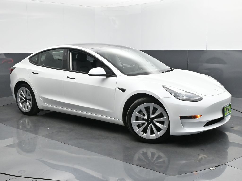 2023 Tesla Model 3 Base