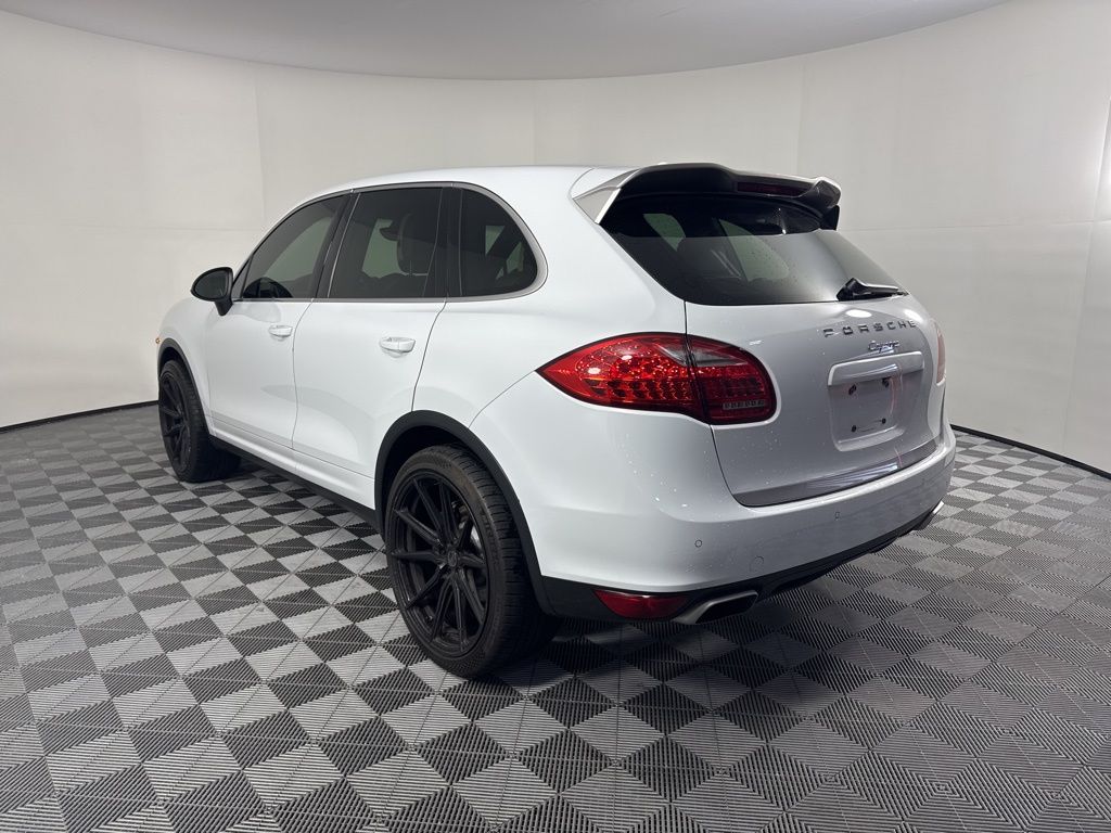 2014 Porsche Cayenne Base 7
