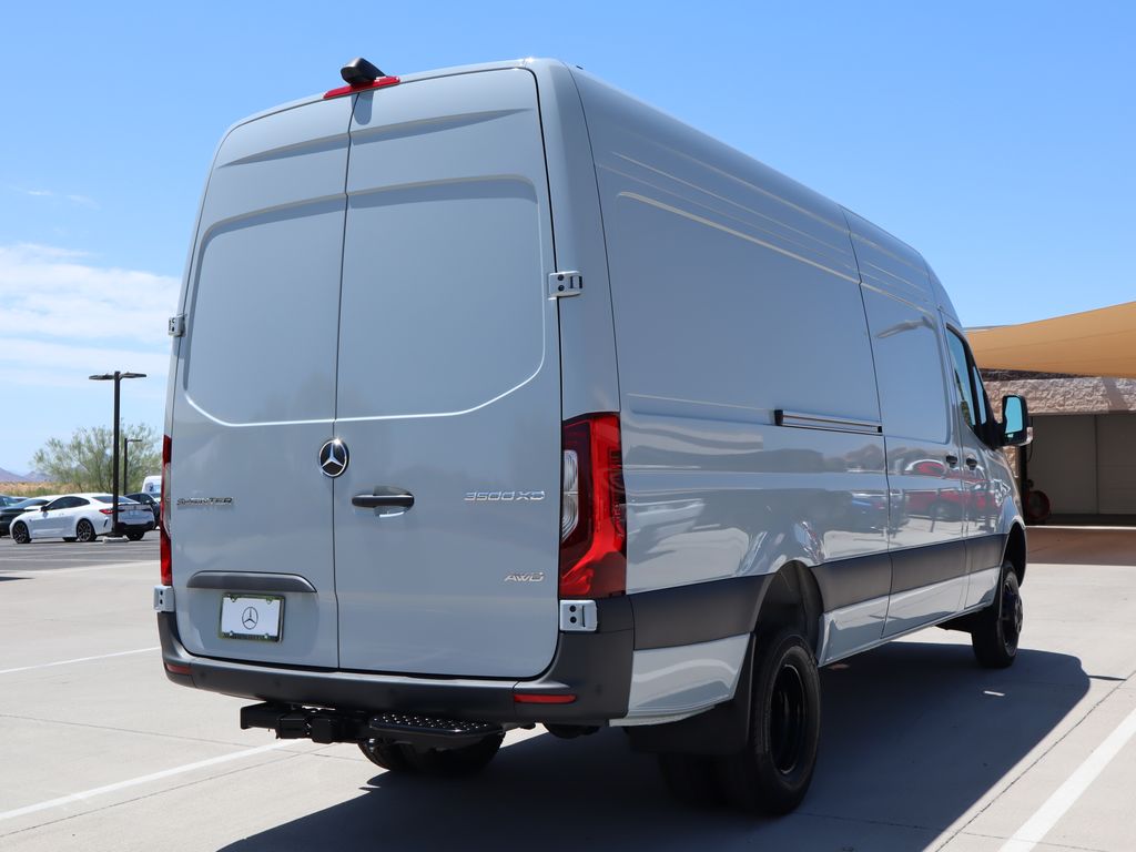 2024 Mercedes-Benz Sprinter 3500 5