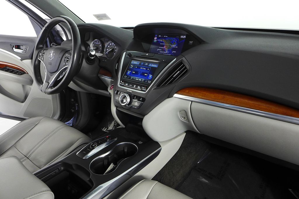 Thumbnail: 2017 Acura MDX - 13