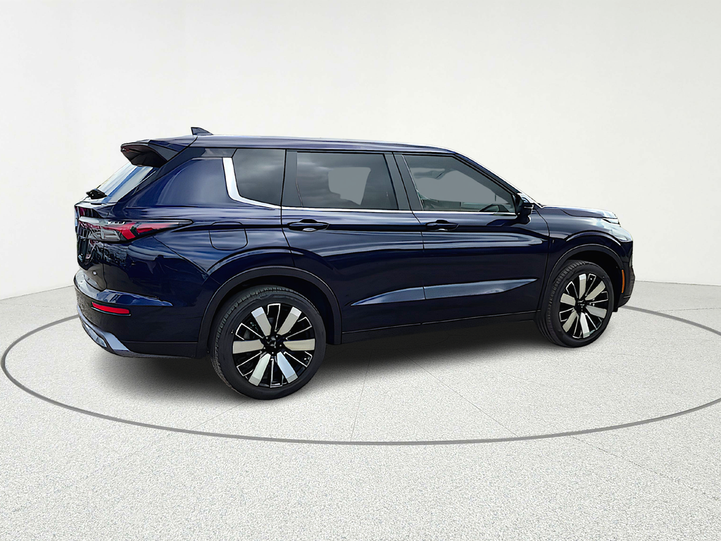 2026 Mitsubishi Outlander SE - 6