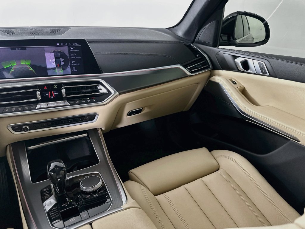 Thumbnail: 2019 BMW X5 - 24