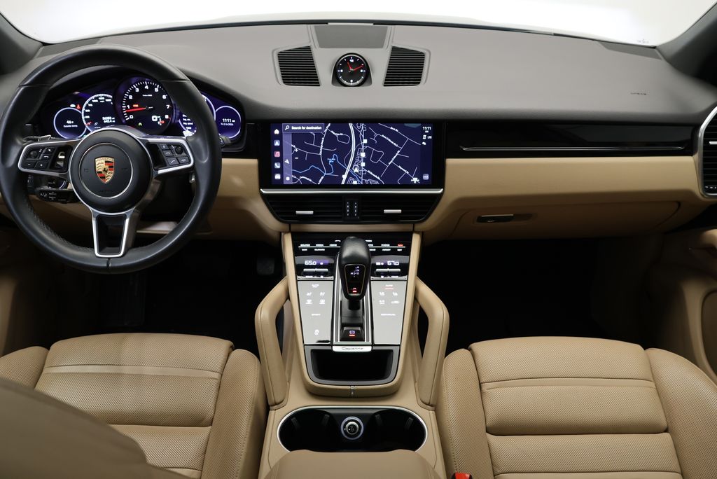 Thumbnail: 2023 Porsche Cayenne - 18