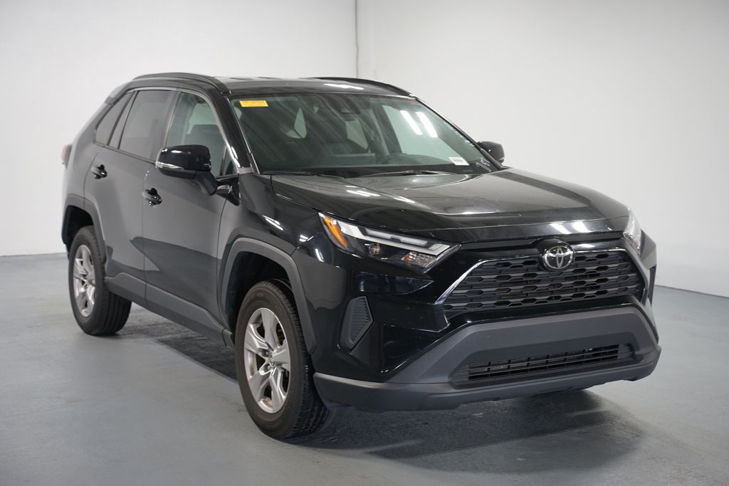 Thumbnail: 2024 Toyota RAV4 - 3